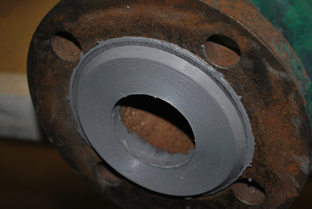 完成的法兰面成型修复